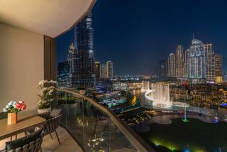 Iconic Views - Exclusive Burj Khalifa & Fountain Views from Every Angle - 1705 - 9