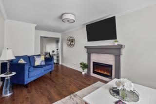 Victoria Hilltop Jelly Bean House, 3 Bed, Lrg Yard - St. John's - 6