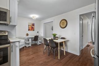 Victoria Hilltop Jelly Bean House, 3 Bed, Lrg Yard - St. John's - 8