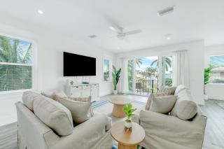 Beachly Beloved - Bradenton Beach - 1