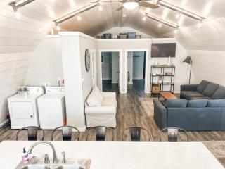 The Barn at Sharp Run-Modern Barn in the heart of Amish Country - Millersburg - 8