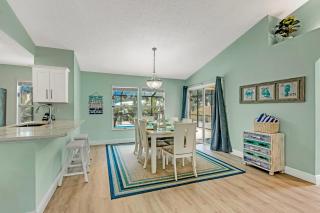 Sunny Skies - Bradenton - 3