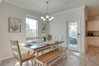 Steps to Shore Windmark Beach Retreat with Balcony! - Highland View - 4