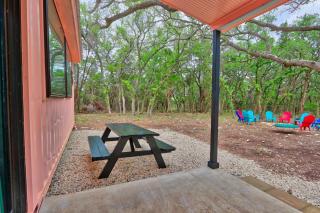 The Driftwoods - Pink Container House - Driftwood - 3
