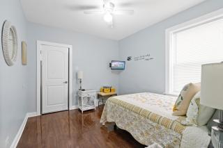 420 Long term 2 BR Laundry Private Parking - Chicago - 3