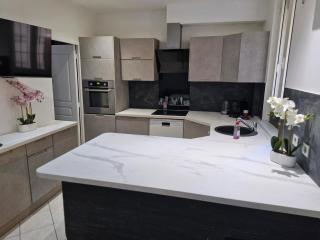 Appartement 4 pièces - gare Nice riquier - 0