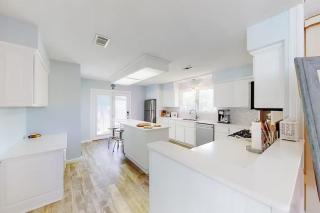 Sandy Shores by Emerald Coast Retreats - Panama City Beach - 3
