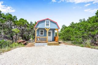Lakewood Estates - Cozy Loft Cabin - Canyon Lake - 3