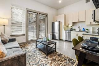 Cozy Haven Steps Away from University Life - Fort Worth - 0