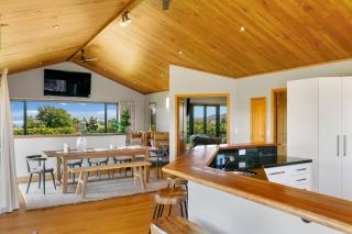 Spacious 5-Star Home with Pool - 1