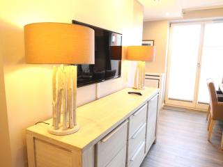 Ferienhaus mit neuen und sehr hochwertigen Appartements in zentraler Lage in Westerland - Westerland - 8