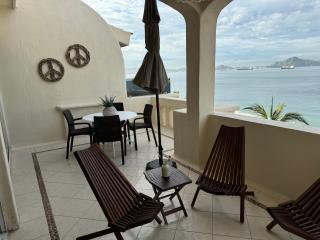 Beautiful apartment beach front, big pool - 1