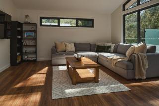Koinonia AMS Mt Buller - Off Mountain Accommodation - Merrijig - 9