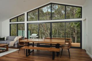 Koinonia AMS Mt Buller - Off Mountain Accommodation - Merrijig - 2