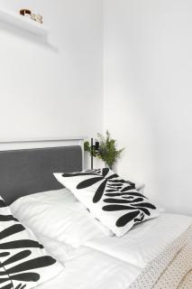 Urban one-bedroom apartment - Prague - 4