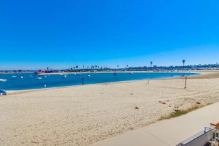 Bayside 2 - San Diego - 6