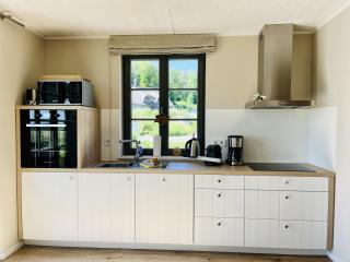 Ferienhaus Huus Waterkant 18 Feriendorf Klein Stresow Rügen by ruyastay - Putbus - 6