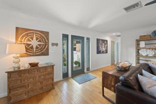 Blue Coral Beach House - Holmes Beach - 3