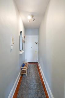 Sun-filled 1b 1ba W City Views Near Public Trans - Boston - 2