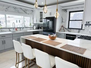 Renovated 3b, 2ba, Skyline View, Laundry, Cen Air - Boston - 6