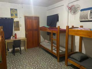 Scraggy Reseinder's Inn - San Juan - 6