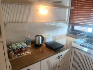Renovated 2 Bedroom Seavilla for 6pax - 1