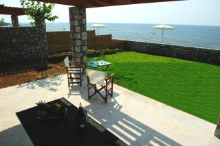 Alisahni Beachfront Villas - Kiotari - 4