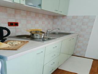 Adorable home with swimming pool and sea view - Senj - 4