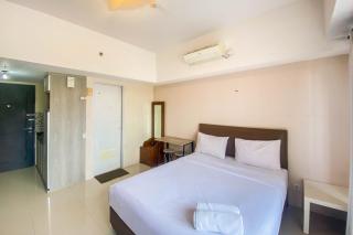 Cozy Stay Studio at Ambassade Kuningan Apartment By Travelio - Jakarta - 7