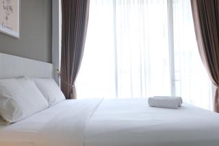 Luxury 1BR Apartment at Dago Suites By Travelio - Bandung - 8