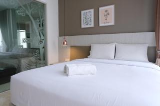Luxury 1BR Apartment at Dago Suites By Travelio - Bandung - 0