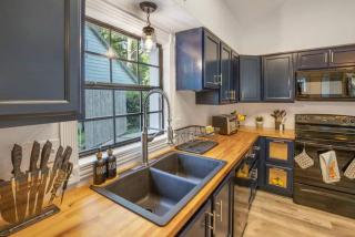 Sunmeadow Manor Retreat - Friendswood - 0