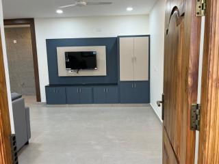 Achyuta Homestay - Tirupati - 0