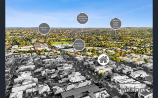 Frankie Luxury pool house Geelong Sleeps 12 Close to GMHBA cafes restaurants shops schools - 3