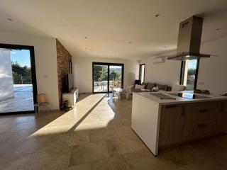 Villa moderne avec piscine privée, climatisée, proche centre Vallon Pont d'Arc - FR-1-382-216 - 4