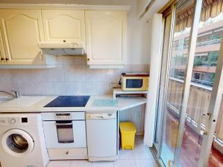 Spacieux 2P centre Menton avec terrasse, clim et parking privé - FR-1-196-370 - 6