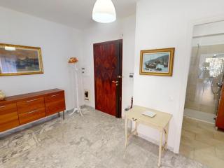 Spacieux 2P centre Menton avec terrasse, clim et parking privé - FR-1-196-370 - 5