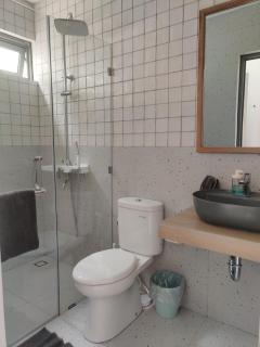 HOM CoLiving 2 Bedrooms with Garden - Kerobokan - 6
