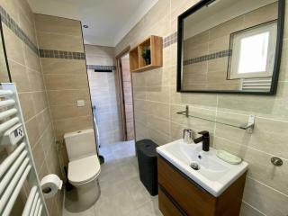 Appartement Central Climatisé au Lavandou - Proche Plage - FR-1-816-6 - Le Lavandou - 2