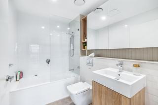 Your Luxury Weekend Getaway in Wentworth Point - Sydney - 6