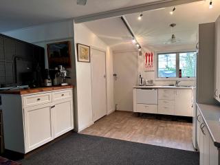 Alpine House, Holiday Home, Sleeps 6, Super Cosy, 4 beds - 1