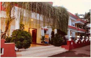 5 Rooms Resort Near Calangute beach North Goa - Baga - 0