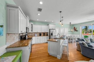 Gulfside Oasis - Holmes Beach - 4