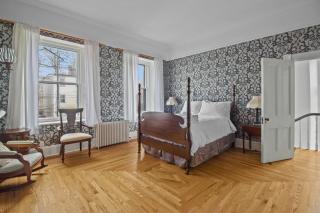 19th Century Queen Anne Victorian - 7