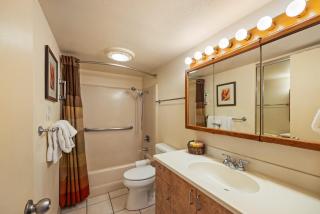 Kuleana Club #611 Oceanfront - 1 bedroom & 1 bathroom - Gated 2nd Fl - Kahana - 1