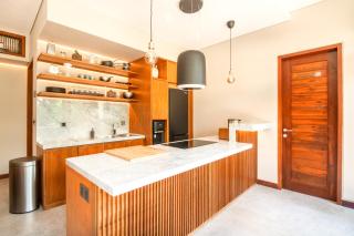 Luxury 6br Canggu 400m To Finns Beach - 1