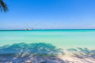 Barefoot by the Bay at Bayside Bungalow - Anna Maria - 5