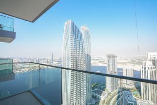 Like Home - Exquisite 2-Bedroom Home with Vibrant City and Creek Views - 3