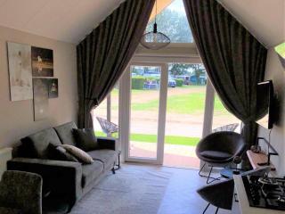 Holiday Park Near Recreational Lake - Lathum - 2