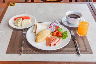 Rattana Beach Hotel - Karon Beach - 7